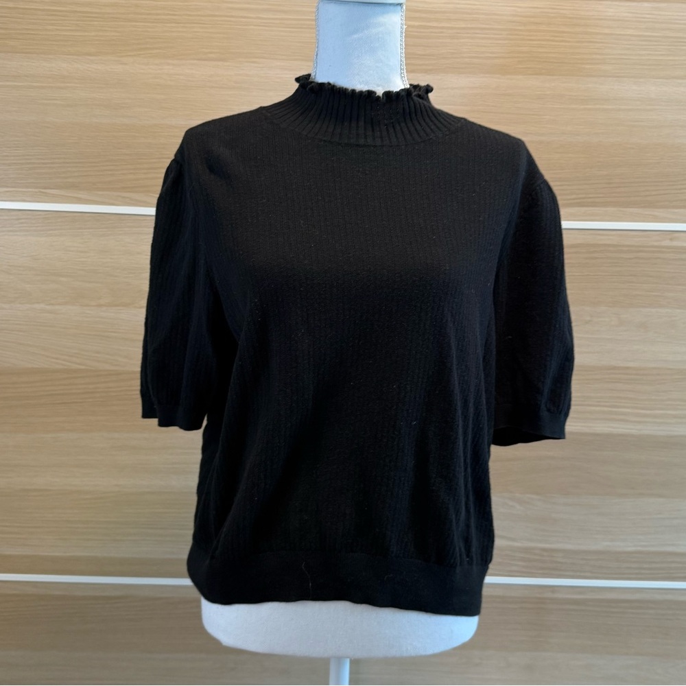 GAP Mock Neck Summer Sweater
